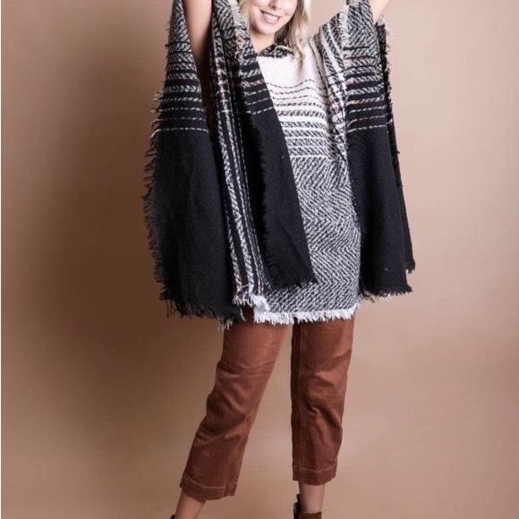 Black Frayed Edge Poncho - Picture 2 of 3